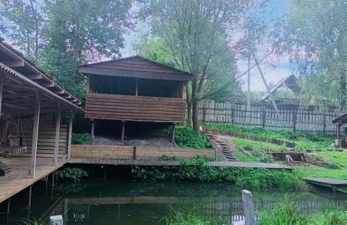 Отдых и проживание в сафари‑тенте с беседкой и бассейном от 176р/сутки в "Постоялецъ"
